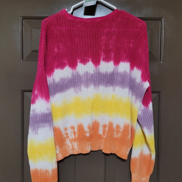 62. Wild Fable tie dye sweater sz XS - Picture 3 of 3